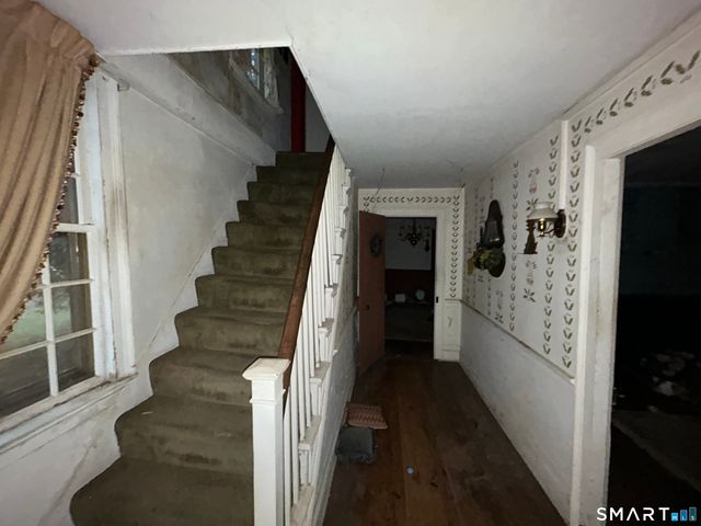 825 Worthington Ridge, Berlin, CT 06037