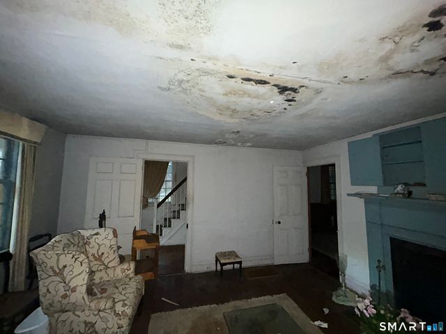 825 Worthington Ridge, Berlin, CT 06037