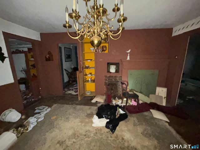 825 Worthington Ridge, Berlin, CT 06037