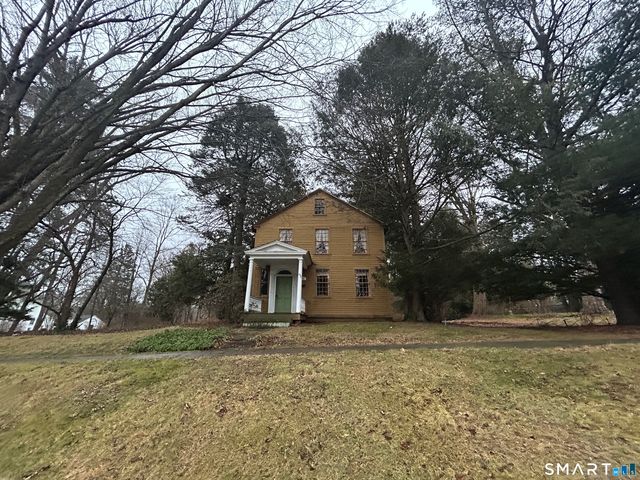 825 Worthington Ridge, Berlin, CT 06037