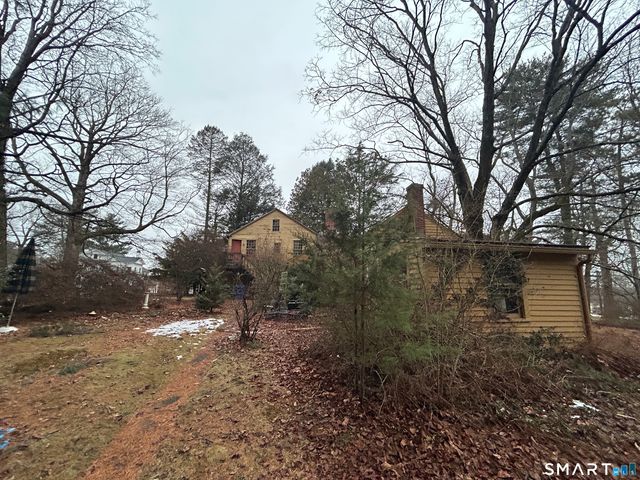 825 Worthington Ridge, Berlin, CT 06037