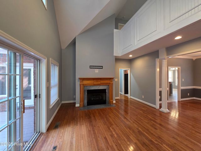 219 Drake Landing, New Bern, NC 28560