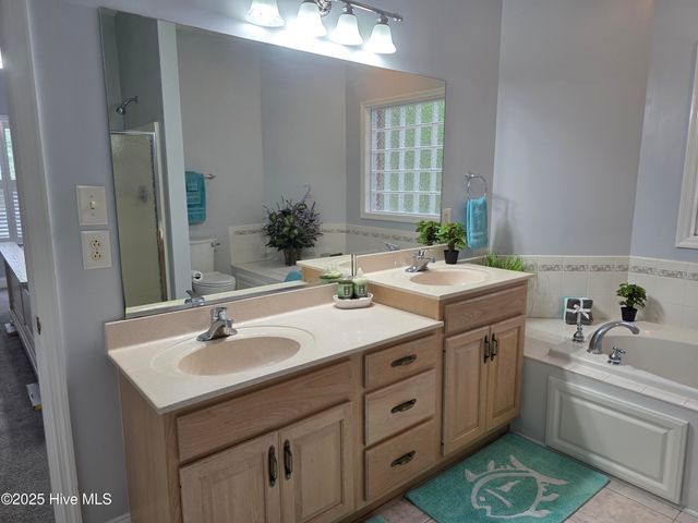 219 Drake Landing, New Bern, NC 28560