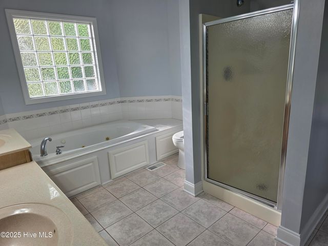 219 Drake Landing, New Bern, NC 28560