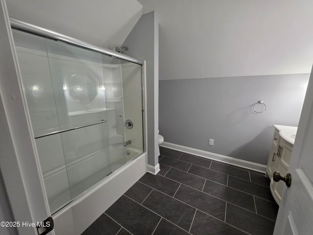 219 Drake Landing, New Bern, NC 28560