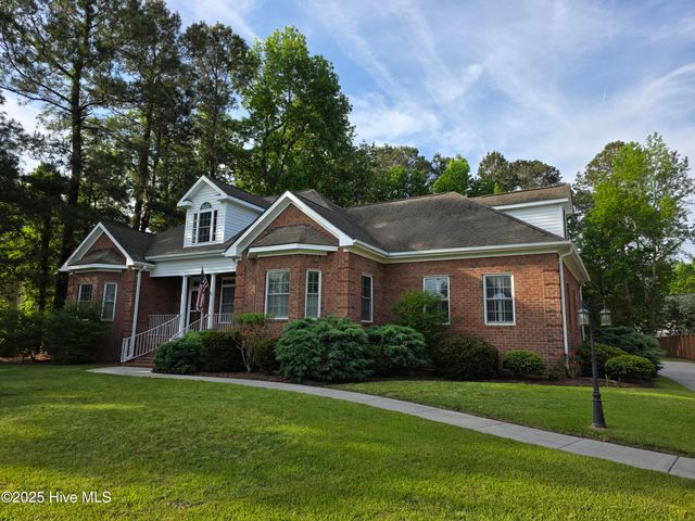 219 Drake Landing, New Bern, NC 28560
