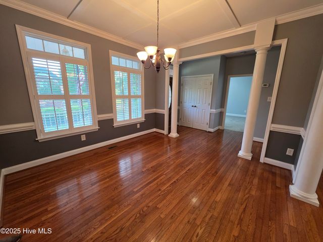 219 Drake Landing, New Bern, NC 28560