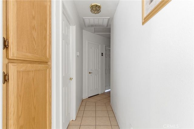 16433 Pauhaska, Apple Valley, CA 92307