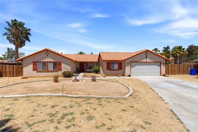 16433 Pauhaska, Apple Valley, CA 92307