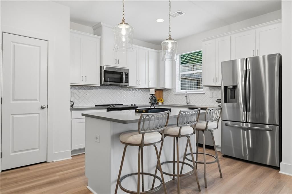 5768 Calle Vista Drive, Lithonia, GA 30058