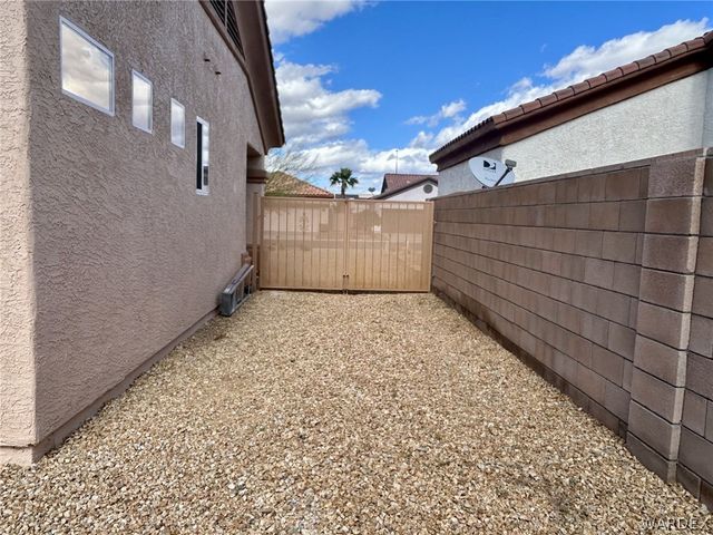 2336 Brookfield Drive, Bullhead City, AZ 86442