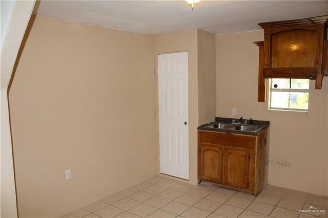 1108 Arboledas Drive, Penitas, TX 78576