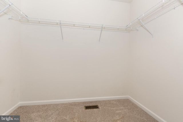 15 CLOVERFIELD ST, Stewartstown, PA 17363