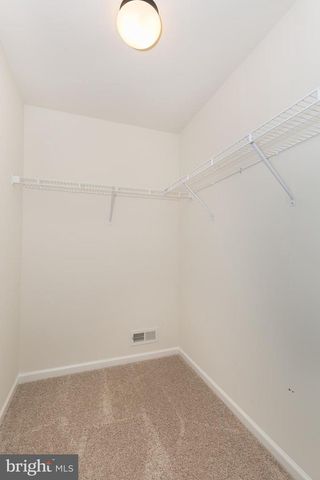 15 CLOVERFIELD ST, Stewartstown, PA 17363