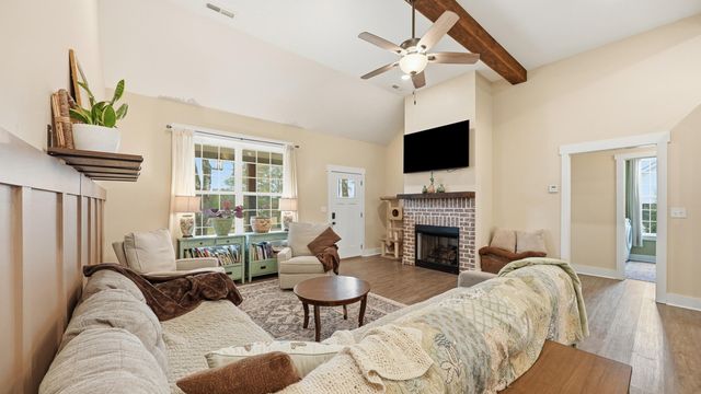 1909 Old Lafayette Road, Rock Spring, GA 30739