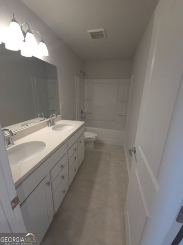 633 Vidalia Parkway, Mcdonough, GA 30252