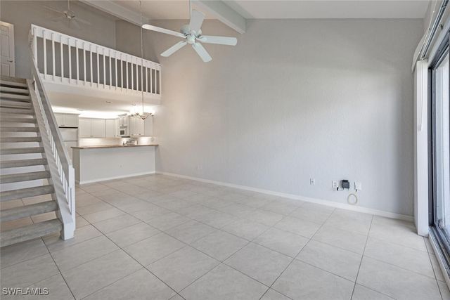 60 Emerald Woods DR B 5, Naples, FL 34108