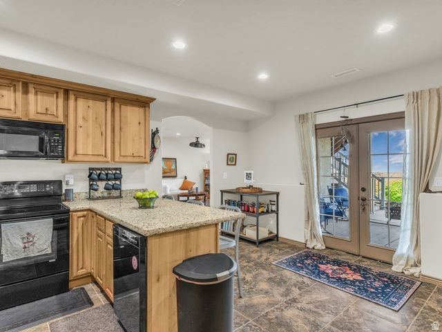 12367 S BLACK FOOT ST, Riverton, UT 84096