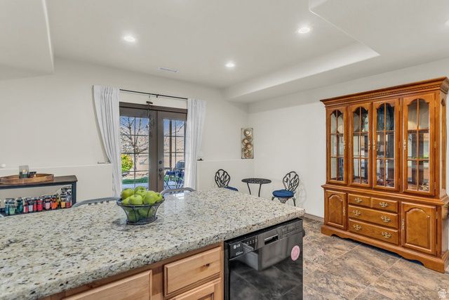 12367 S BLACK FOOT ST, Riverton, UT 84096