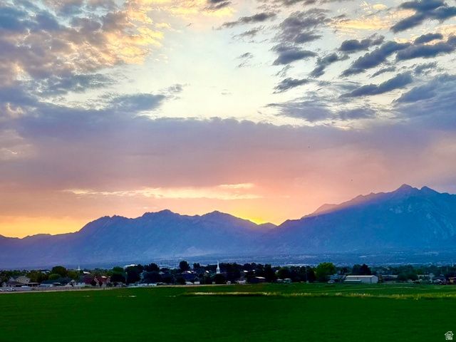 12367 S BLACK FOOT ST, Riverton, UT 84096