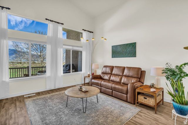 12367 S BLACK FOOT ST, Riverton, UT 84096