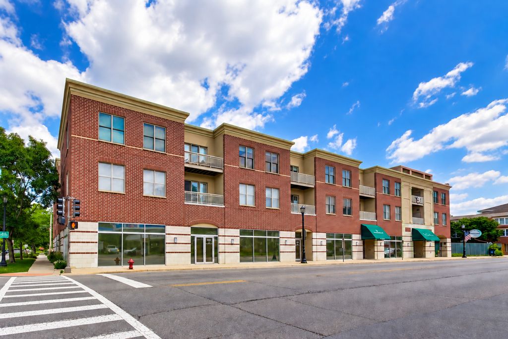 2951 CENTRAL Street 307, Evanston, IL 60201