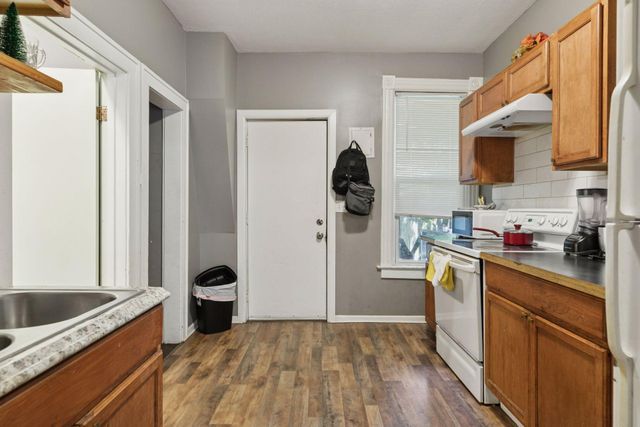 235 Charles Avenue, Saint Paul, MN 55103