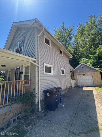 1734 Hillview Road, Cleveland, OH 44112
