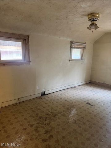 1734 Hillview Road, Cleveland, OH 44112