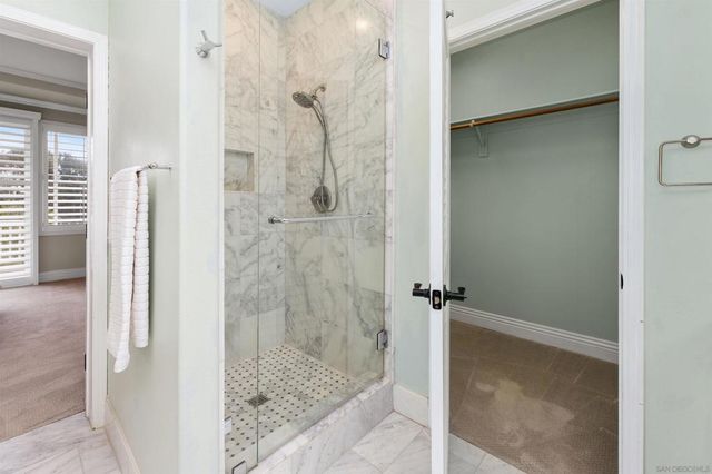 6077 Firwood Row, La Jolla, CA 92037