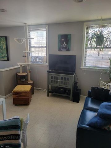 425 Main St, West Orange Twp., NJ 07052