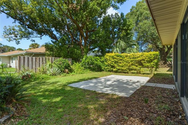 466 MUIRFIELD COURT, Winter Haven, FL 33884