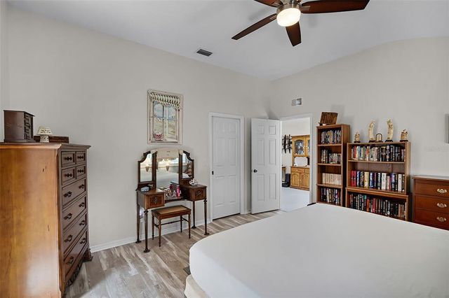 5500 LAVER STREET, Leesburg, FL 34748