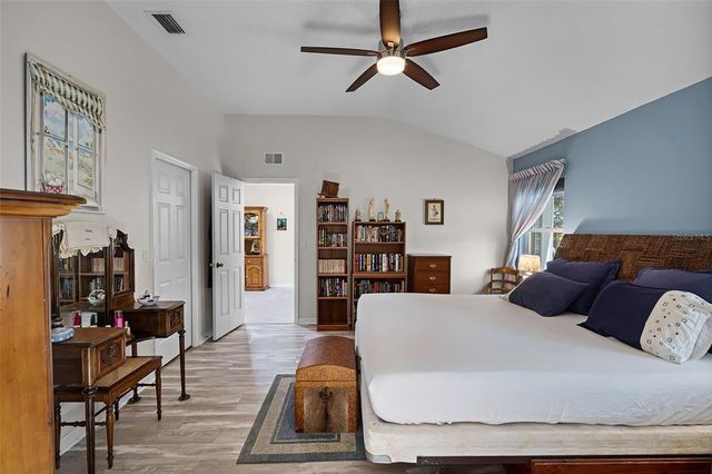 5500 LAVER STREET, Leesburg, FL 34748