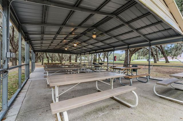 5500 LAVER STREET, Leesburg, FL 34748