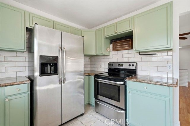 1931 N Douty, Hanford, CA 93230