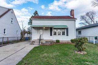 23742 Stewart Avenue, Warren, MI 48089