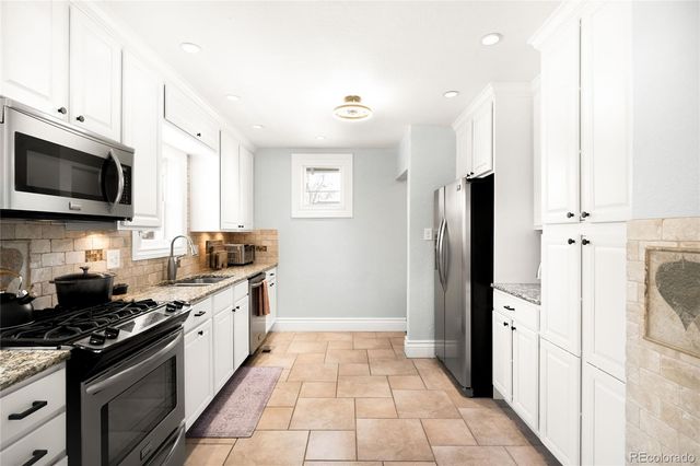 2390 N Glencoe Street, Denver, CO 80207