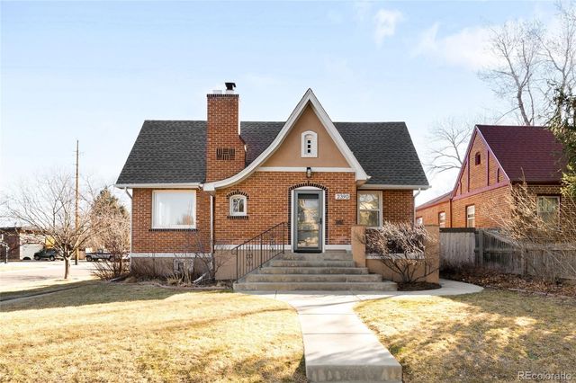 2390 N Glencoe Street, Denver, CO 80207
