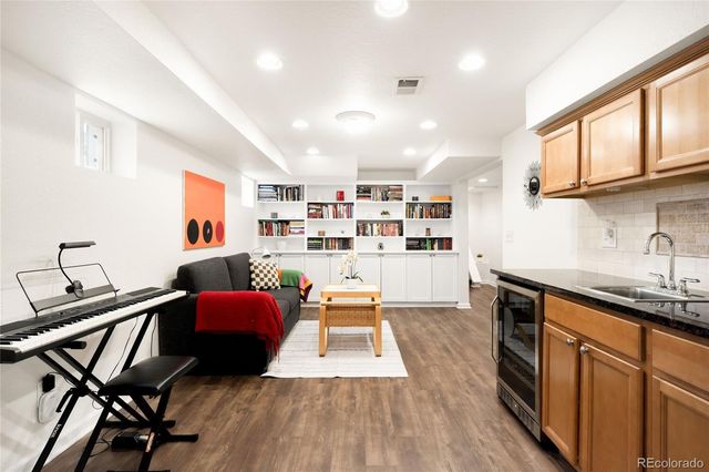 2390 N Glencoe Street, Denver, CO 80207