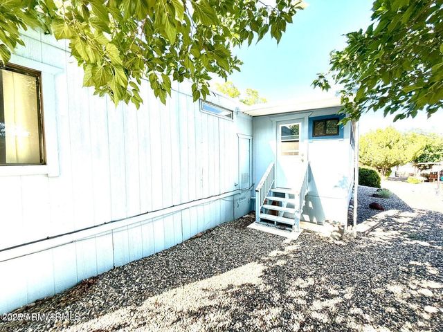 206 Lampliter Village, Clarkdale, AZ 86324