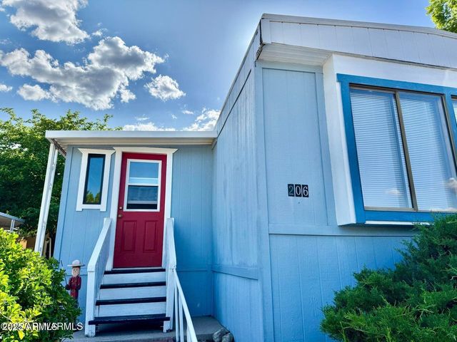206 Lampliter Village, Clarkdale, AZ 86324