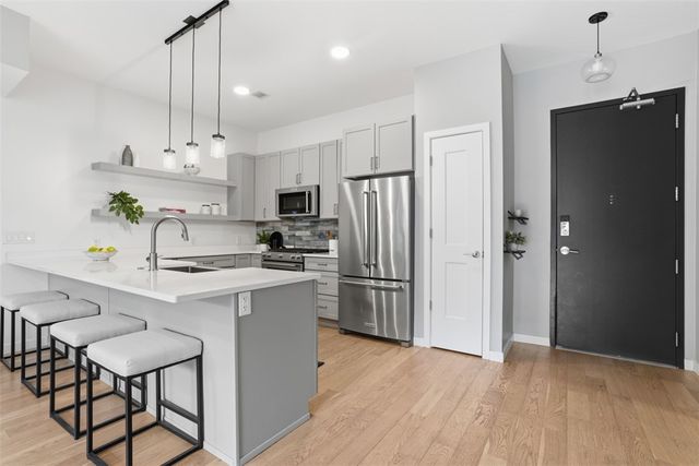 2635 Penn Ave 212, Downtown Pgh, PA 15222