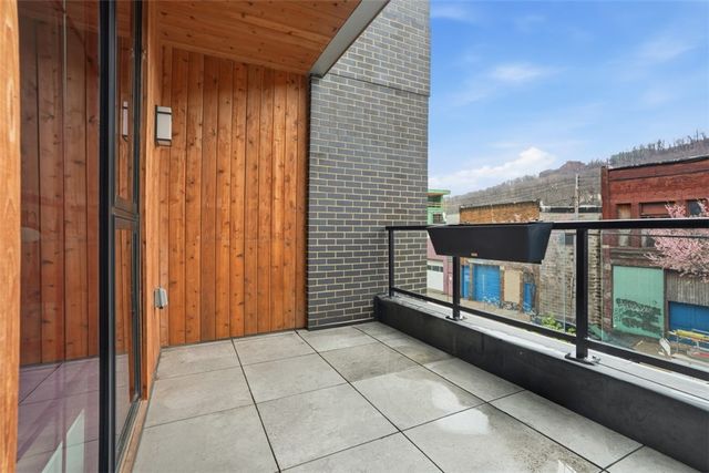 2635 Penn Ave 212, Downtown Pgh, PA 15222