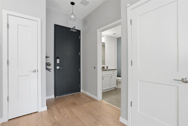 2635 Penn Ave 212, Downtown Pgh, PA 15222