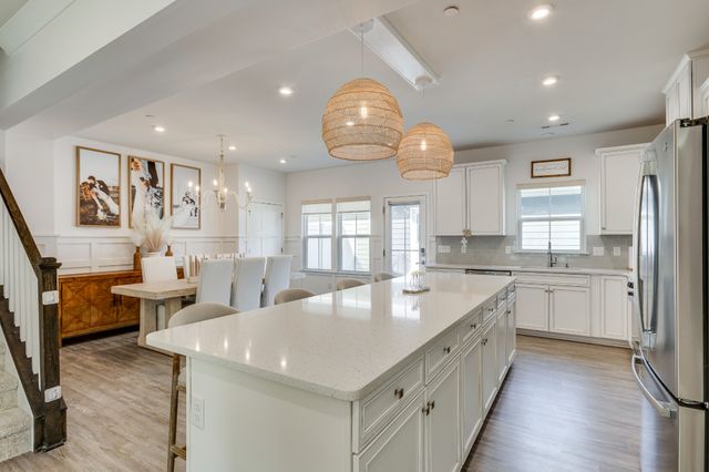 1061 Oglethorpe Dr, Franklin, TN 37064