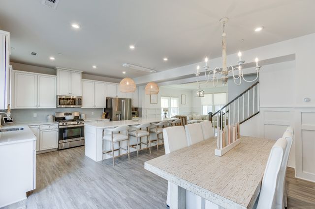 1061 Oglethorpe Dr, Franklin, TN 37064