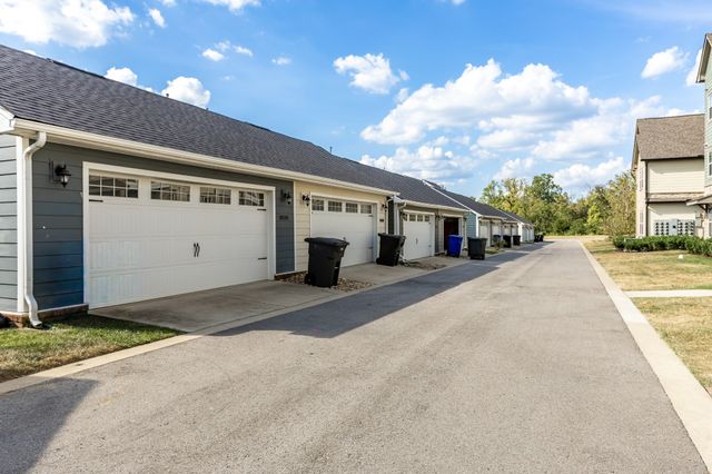 1061 Oglethorpe Dr, Franklin, TN 37064
