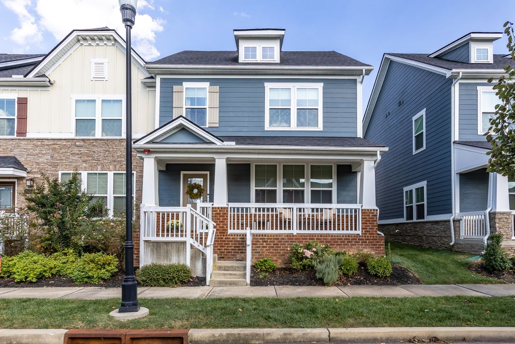 1061 Oglethorpe Dr, Franklin, TN 37064