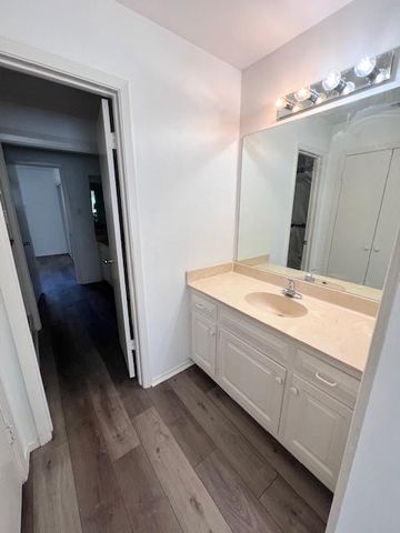 4217 Creek Ledge DR 123, Austin, TX 78731